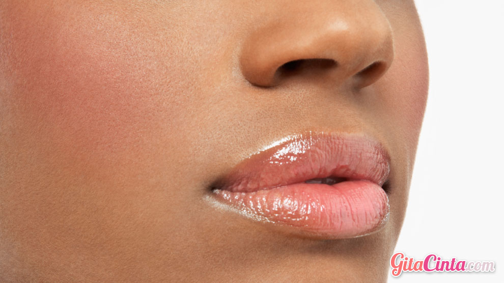 Matte-Lipstick-Brown..