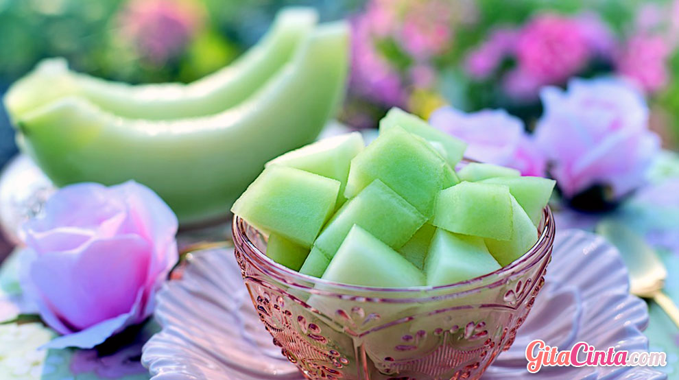 Bahan Exfoliator Alami untuk Kulit Sensitif yang Bisa Dicoba di Rumah