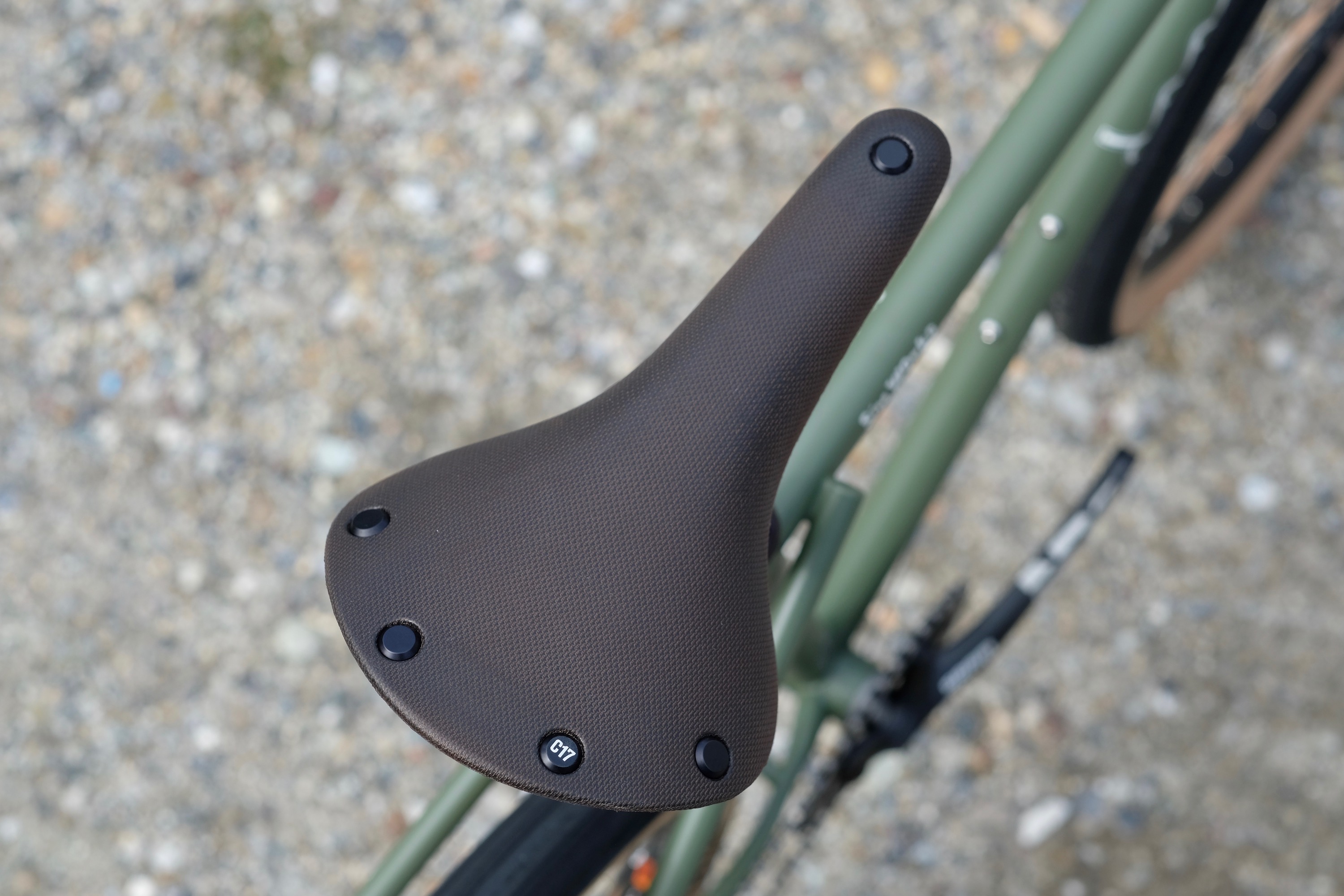 BROOKS】Cambium C17 All Weatherにリミテッドカラーエディション登場