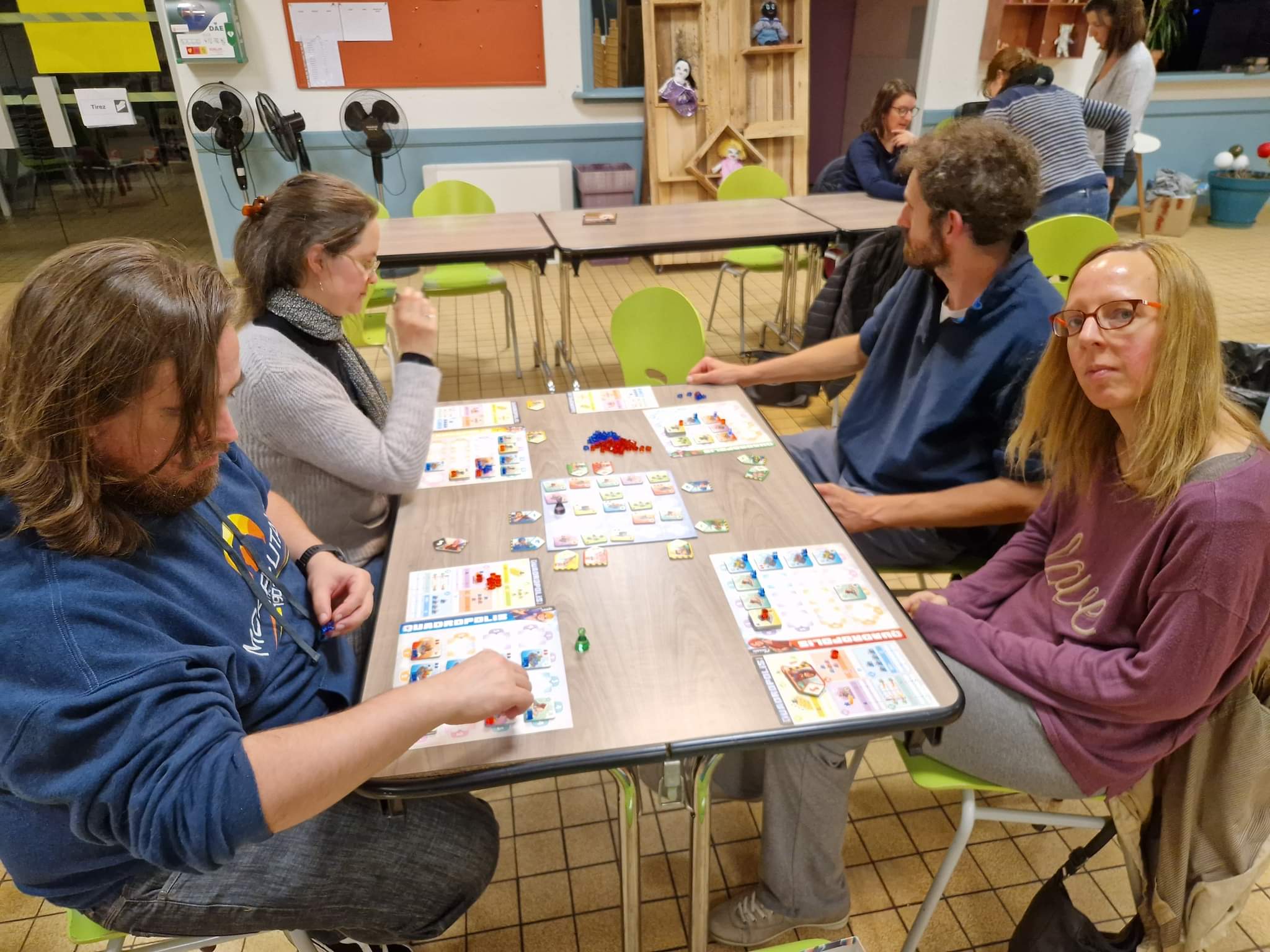 Quadropolis