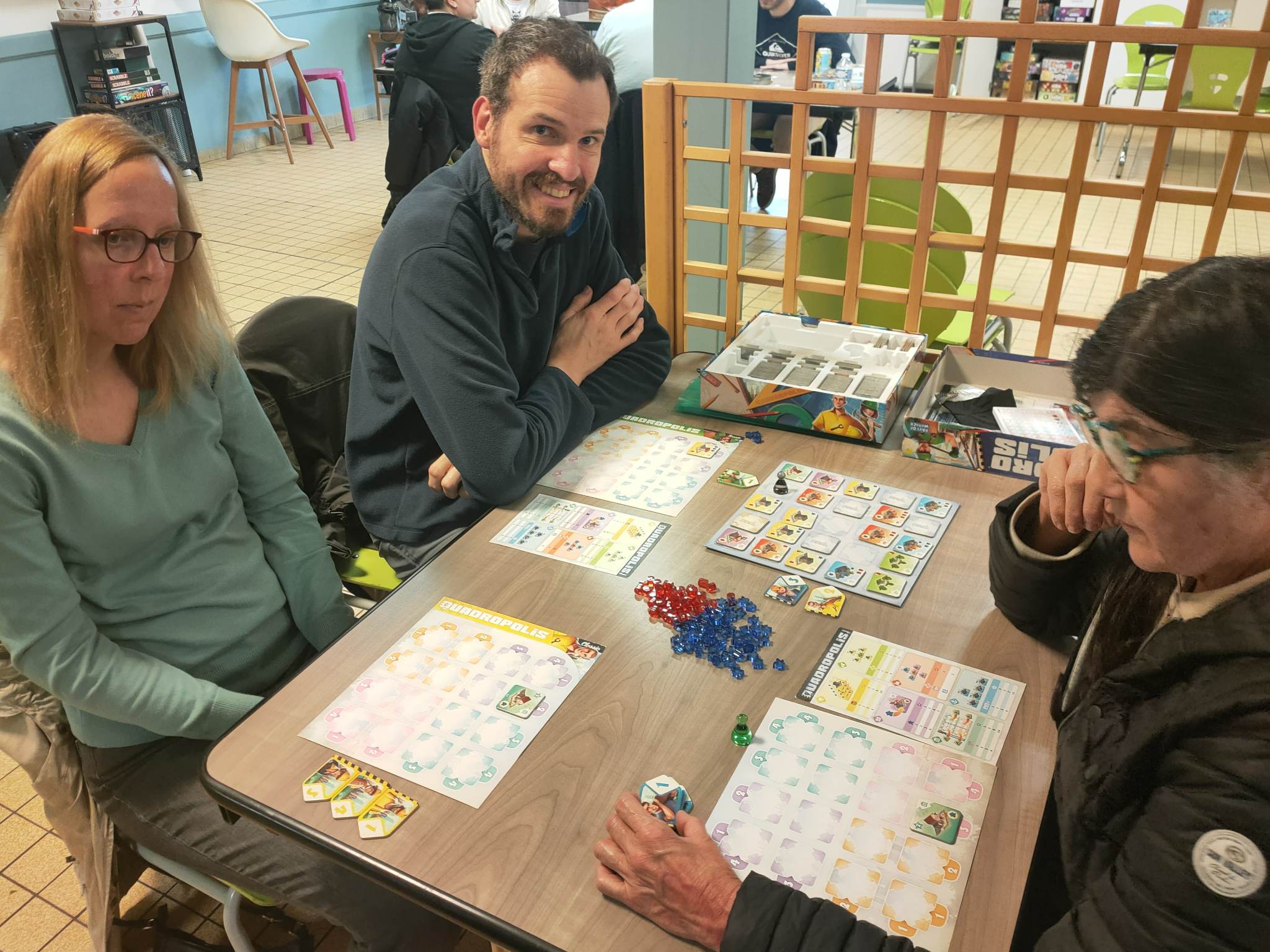Quadropolis