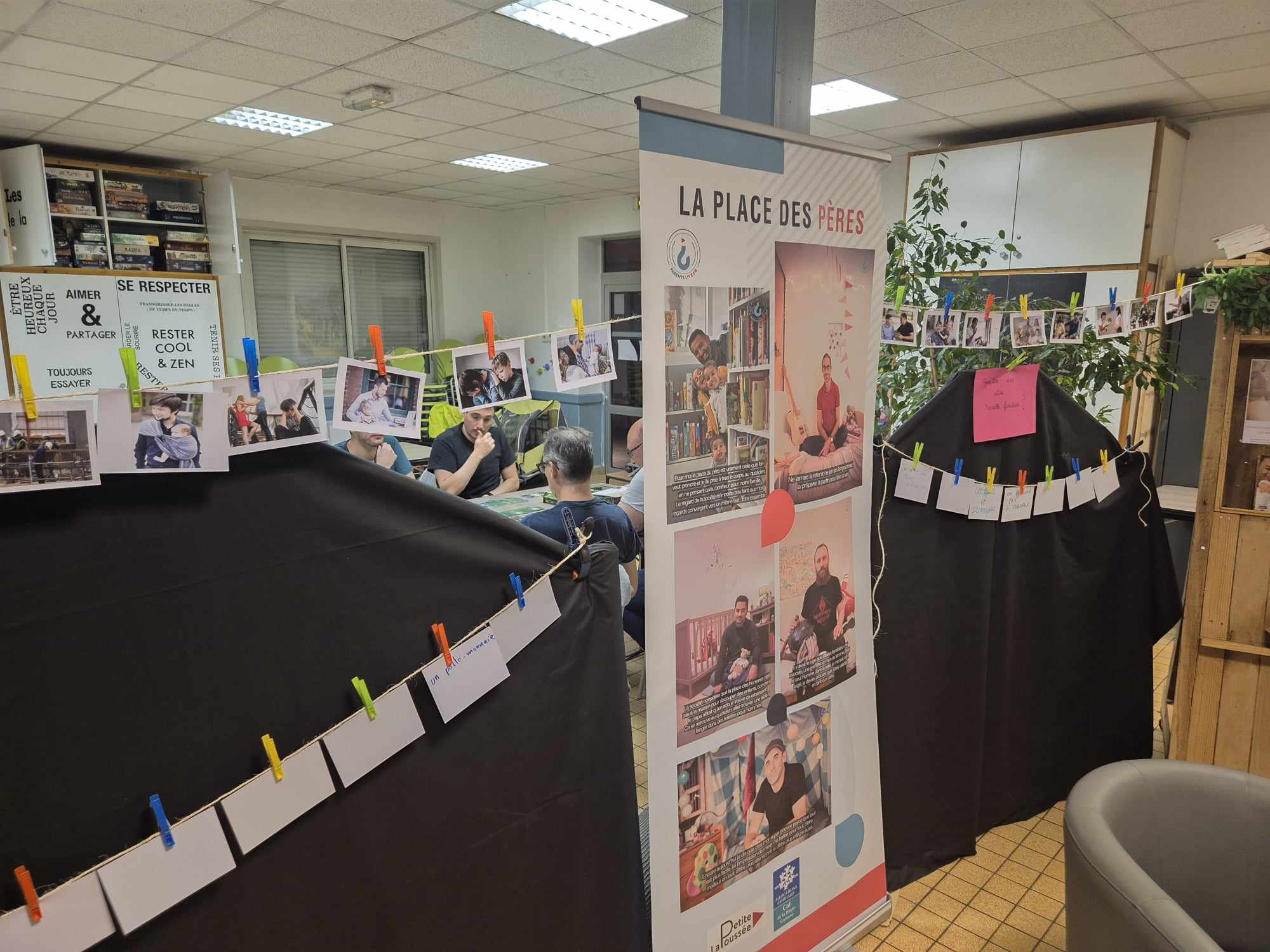 Expo sur la place des Pères