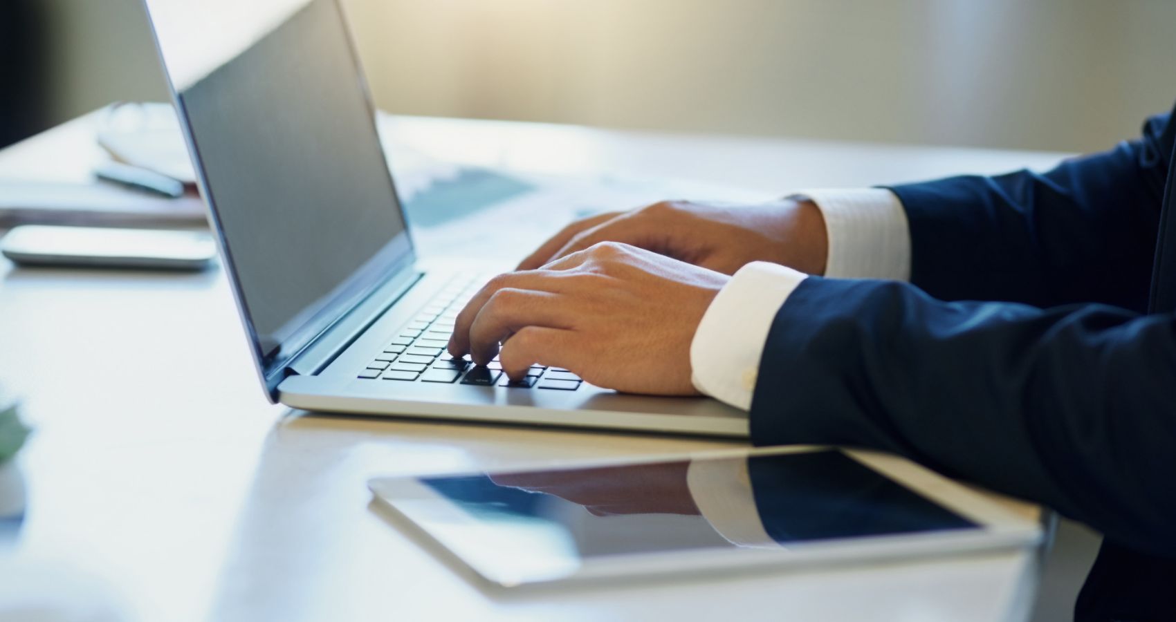 Un'anagrafe Sempre Più A Portata Di Click: Grazie Al Digitale Il Comune Di Rimini Ha Ridotto Di Un Terzo I Tempi Di Attesa - Cittadini Di Twitter 900_x_1700_jpg