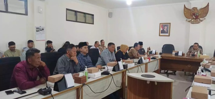 Audiensi DPRD Kota Batu dengan HMI Malang. (Foto: Istimewa)