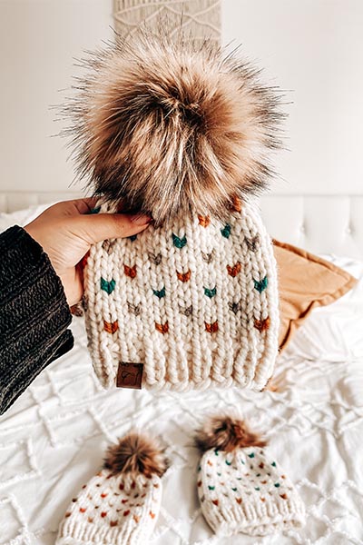 How to knit the Fair Isle/Tiny hearts hat - CJ Design Blog display picture 1