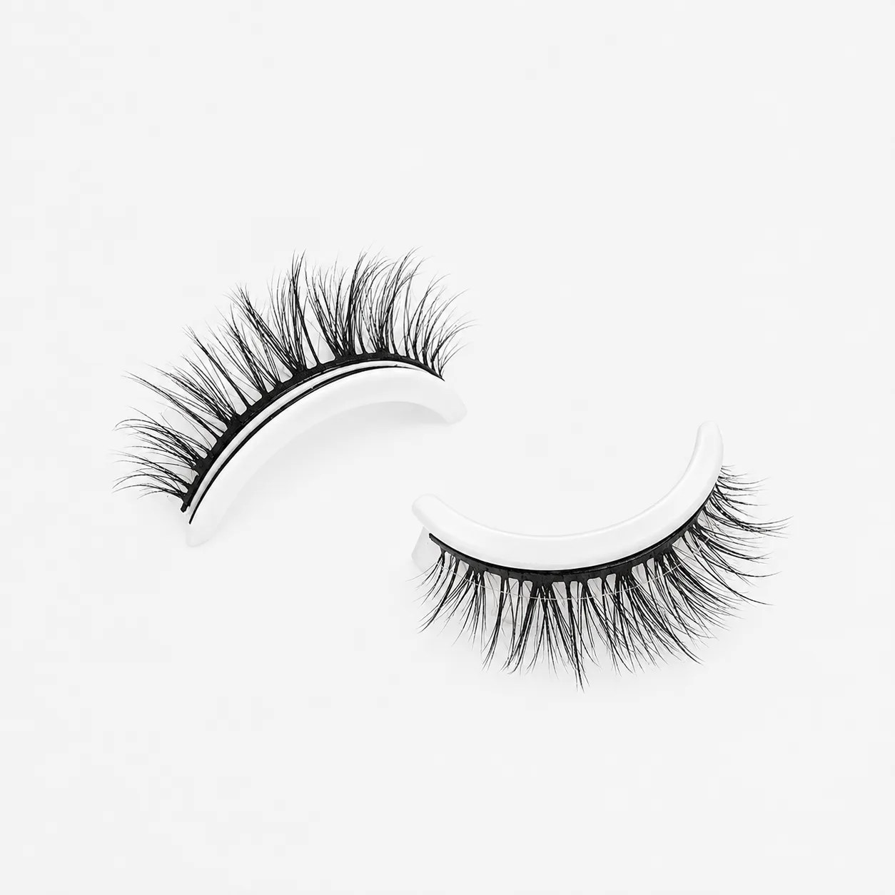 Reusable Self-Adhesive Eyelashes