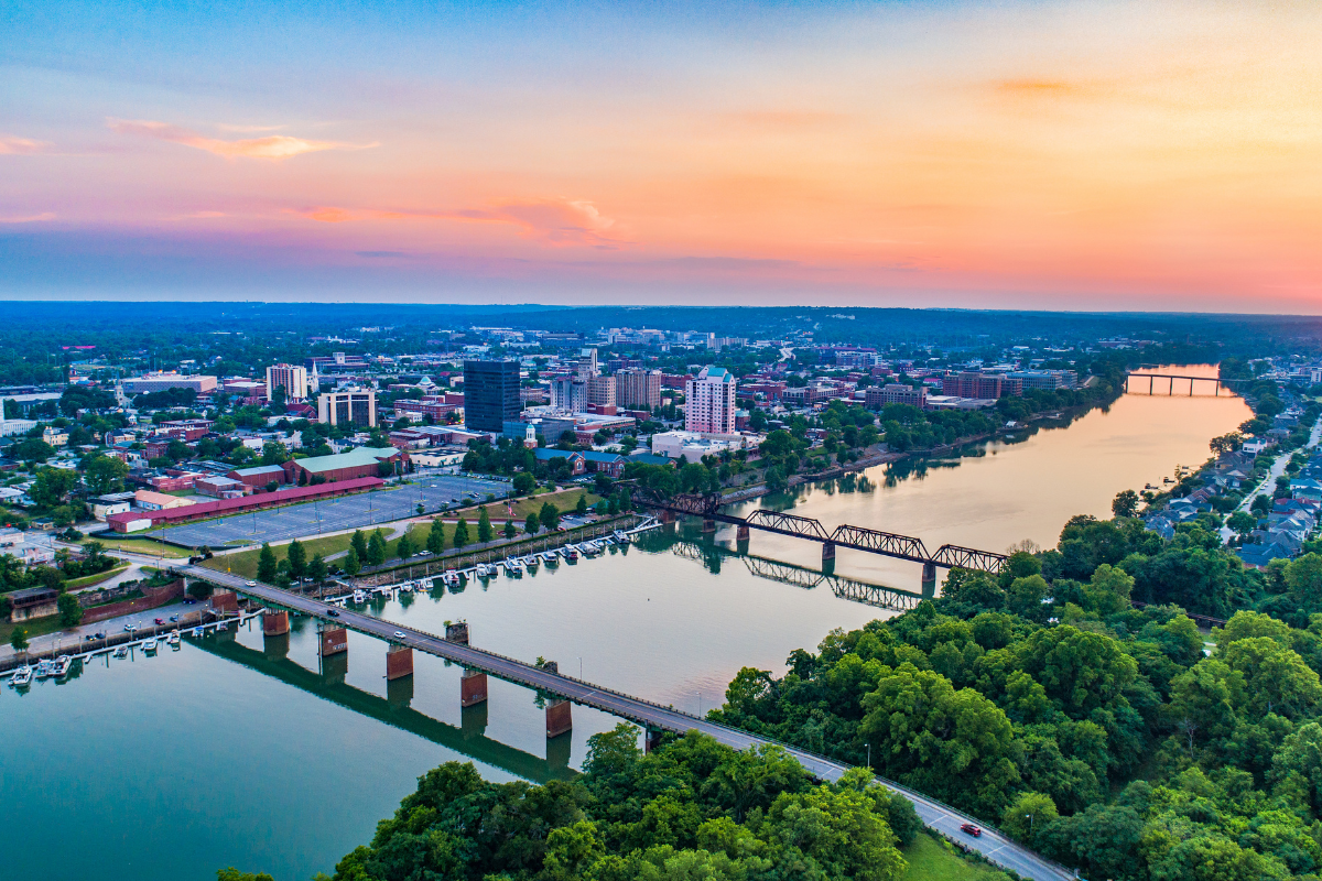 Top 10 Affordable and Safe Retirement Destinations in the US for 2026 (2026)