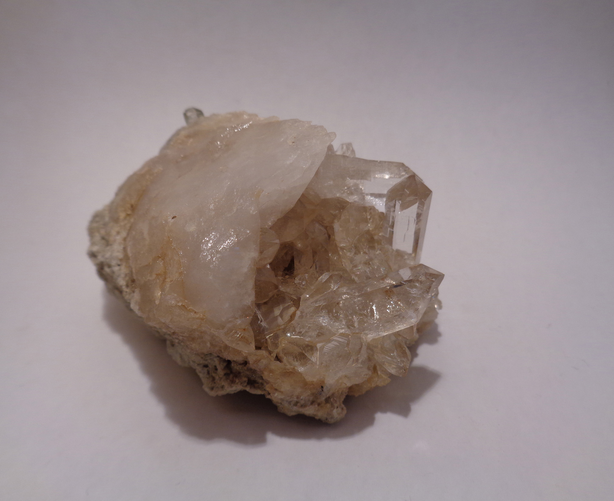 Quartz (var. rock crystal)