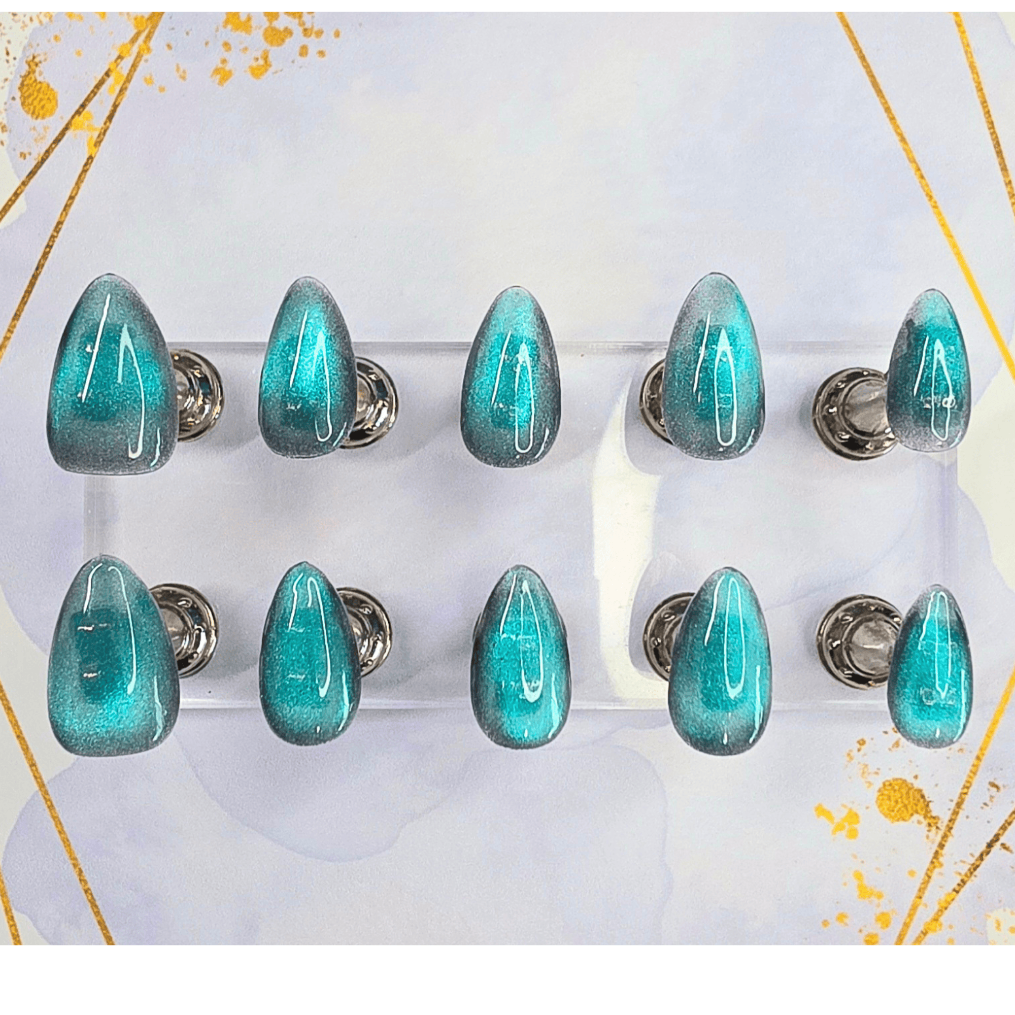 Emerald Shadows Nail Set