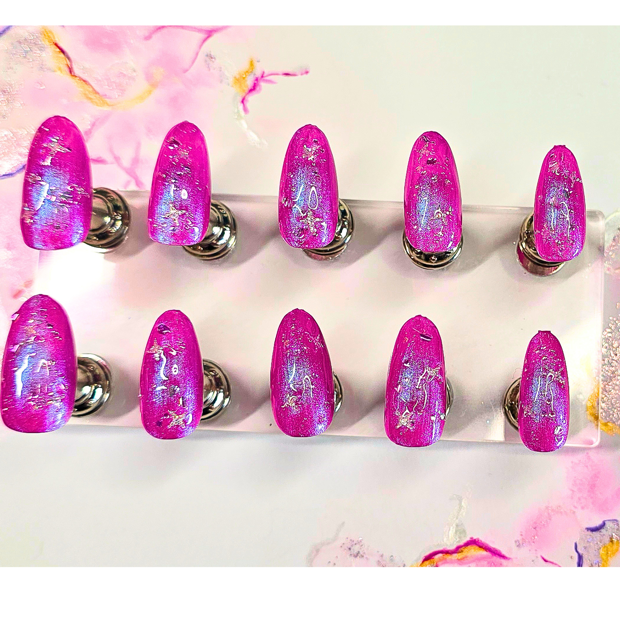 Glittery magenta pink press-on nails