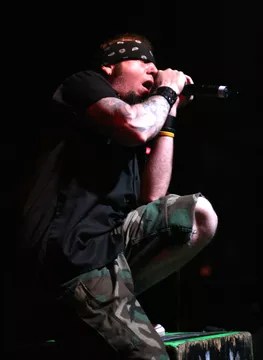 hellyeah1013008.jpg