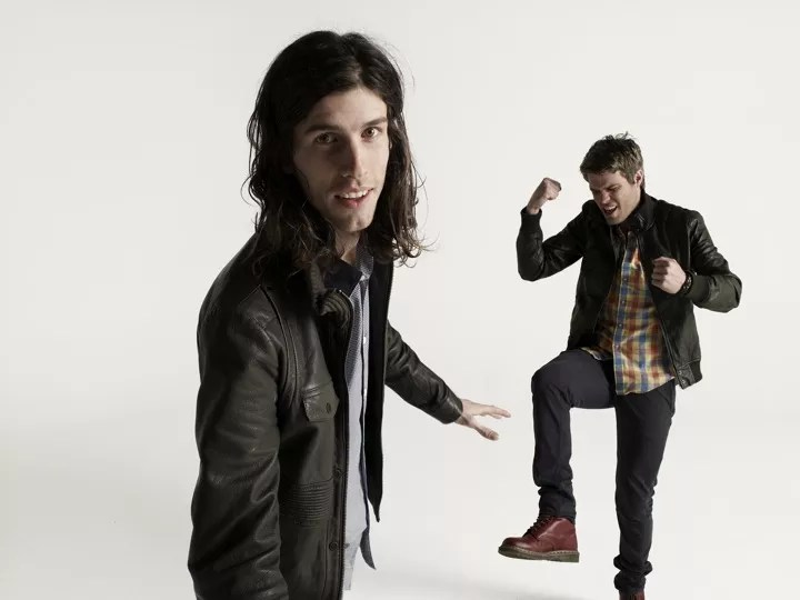 3OH!3