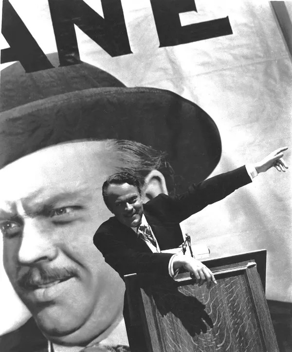 CitizenKane-OrsonPlatform
