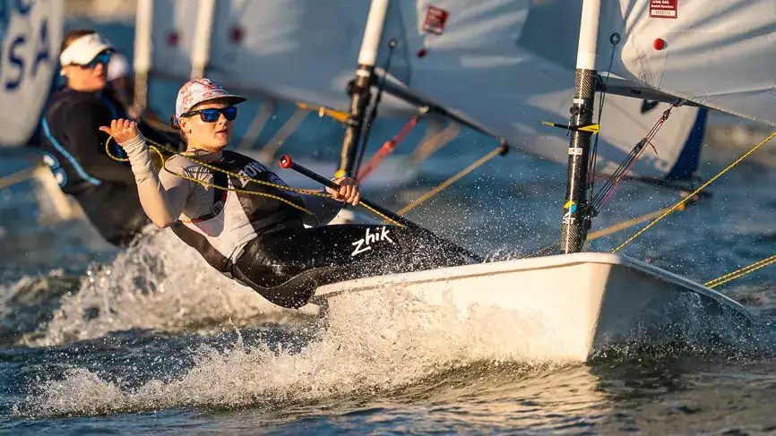 Bowdoin Sailing Claims Barnett Trophy Victory in Busy Weekend of Competition