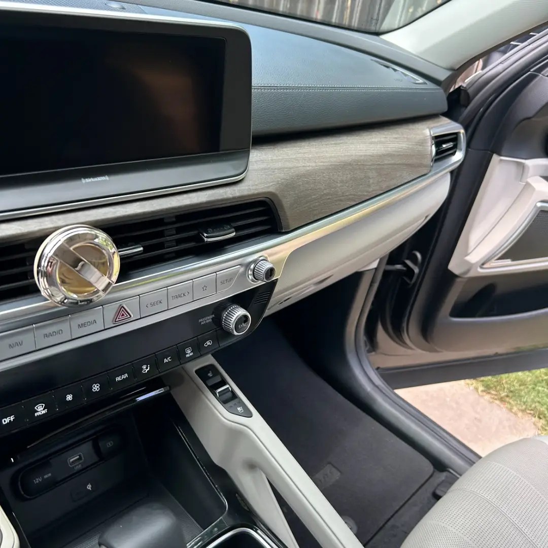 Telluride Interior Wichita Detailing
