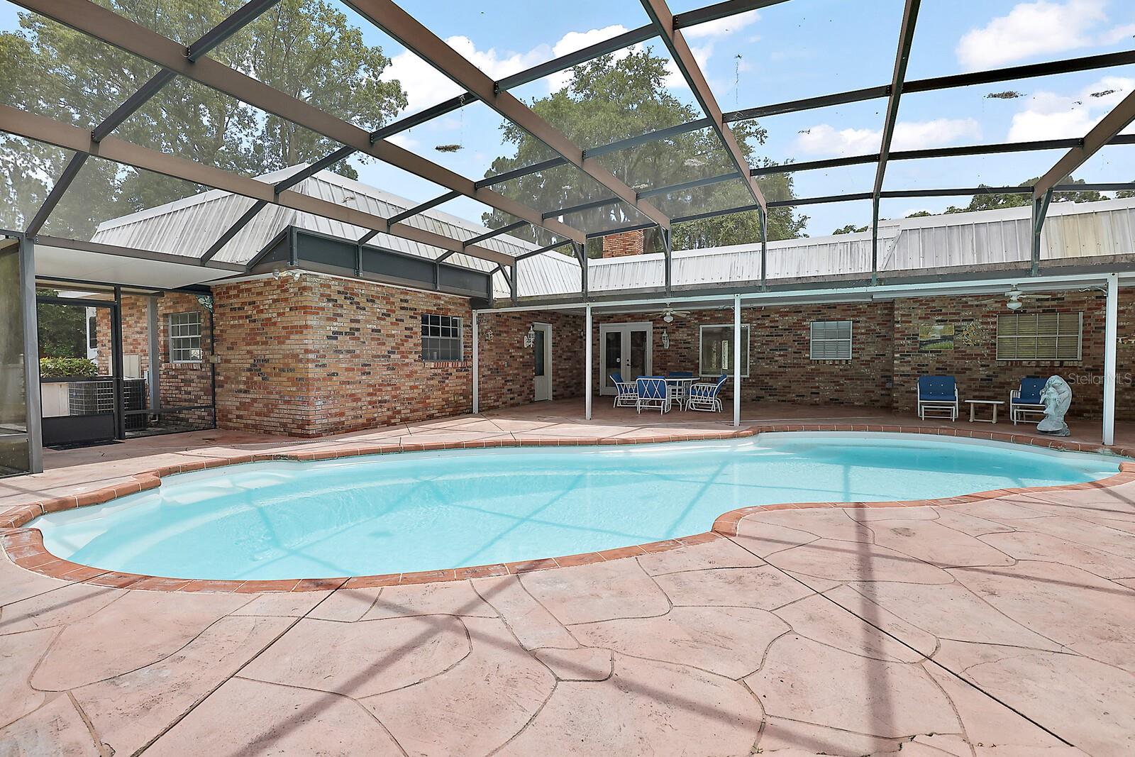 Pool
