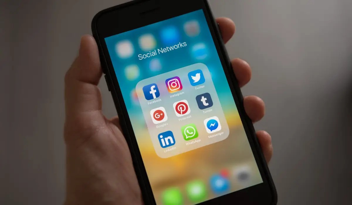 LinkedIn Profile Update Tips