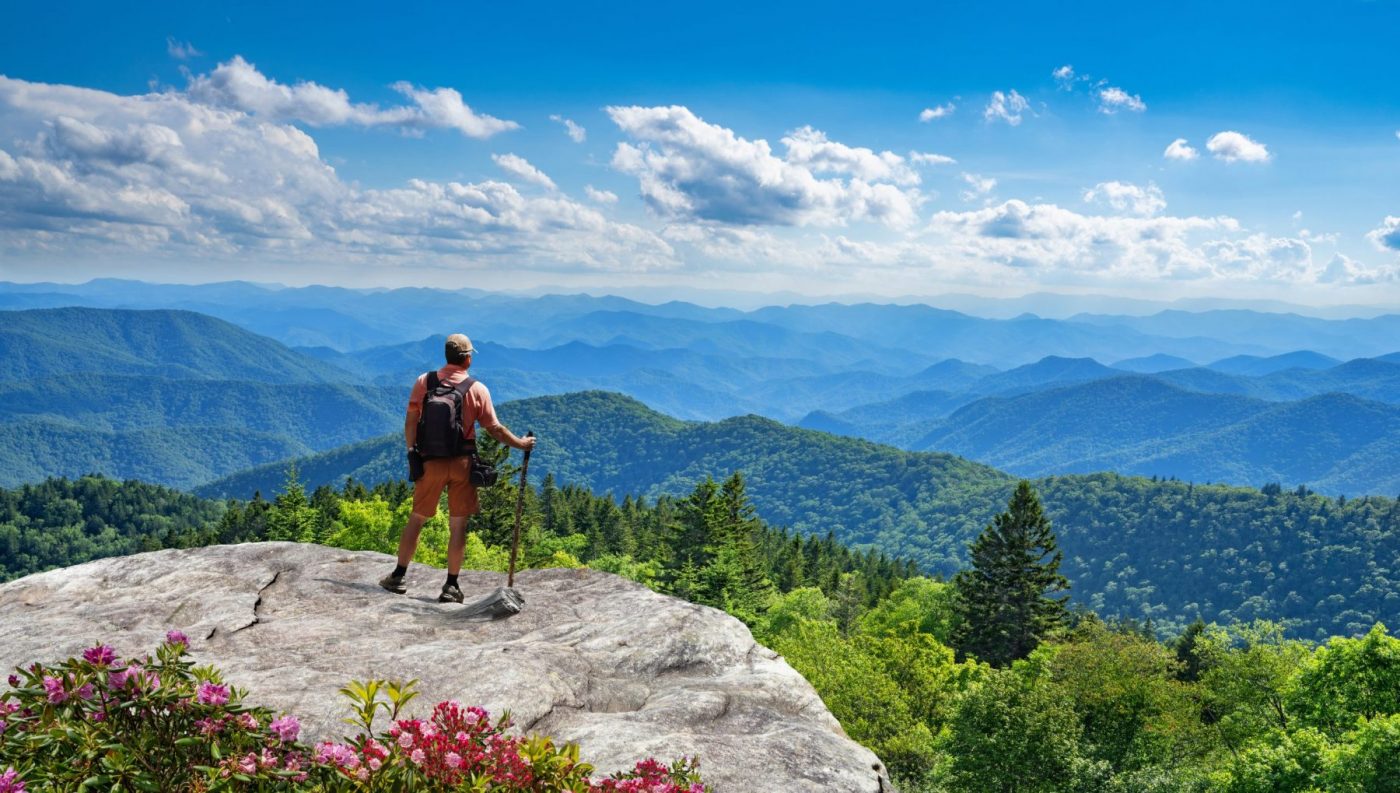 8 Adventures You Can Only Have In The Blue Ridge Mountains The Cliffs Scaled 