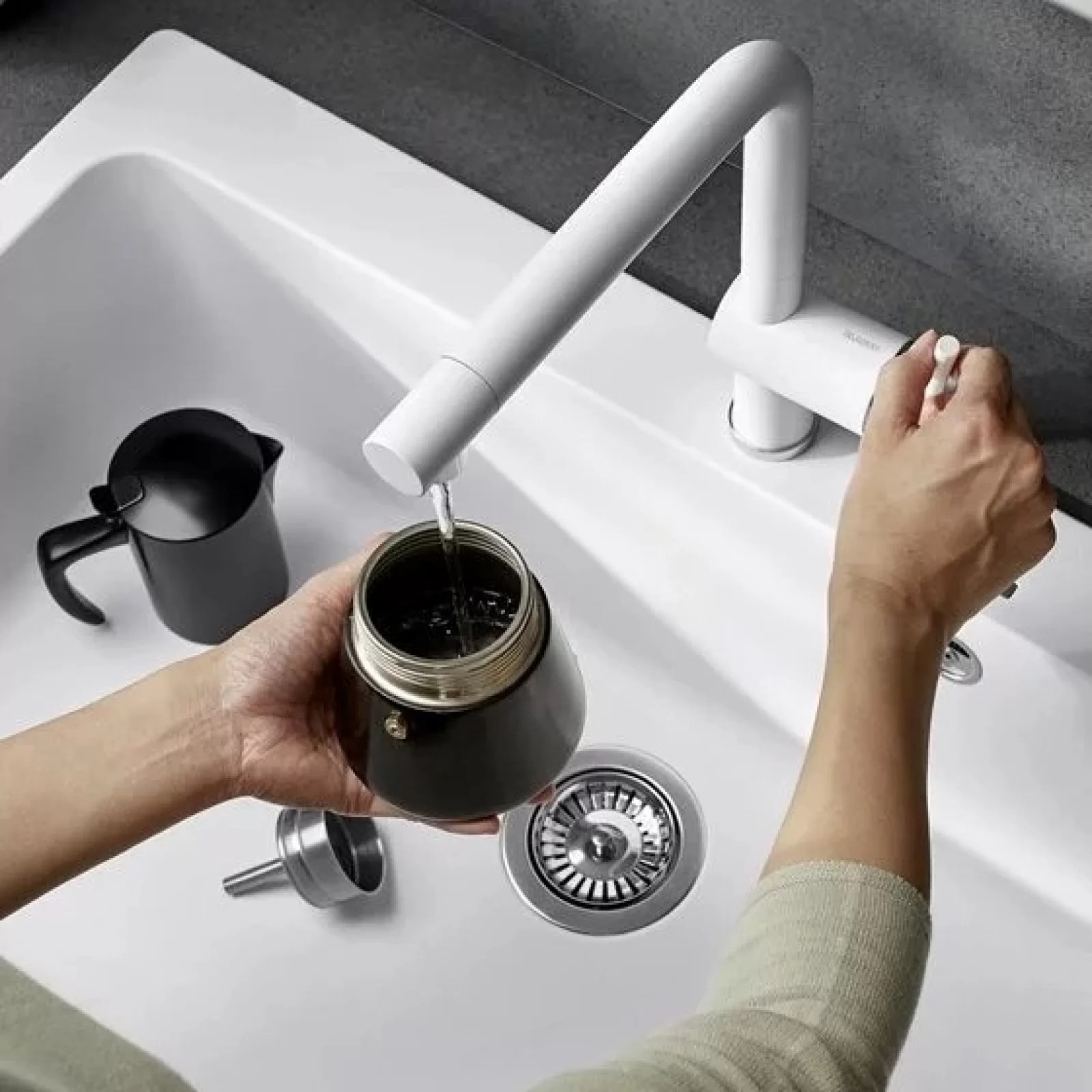 Baterie chiuveta Blanco LINUS RH HP SG WHITE MIXER TAP (516702)