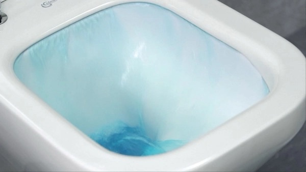 Vas WC suspendat Ideal Standard TONIC II Aquablade K316701 capac soft-close