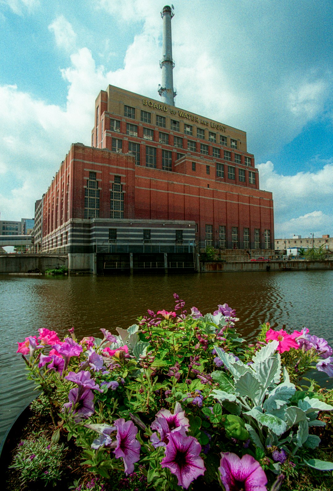 10 sunniest cities in michigan for golden years living