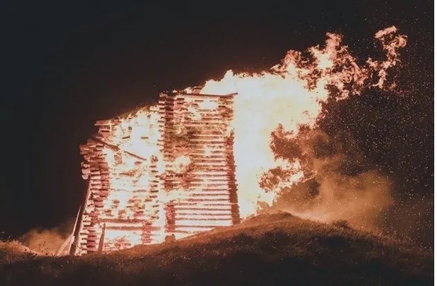 Pyres - image for Julian Bishop's Changeling