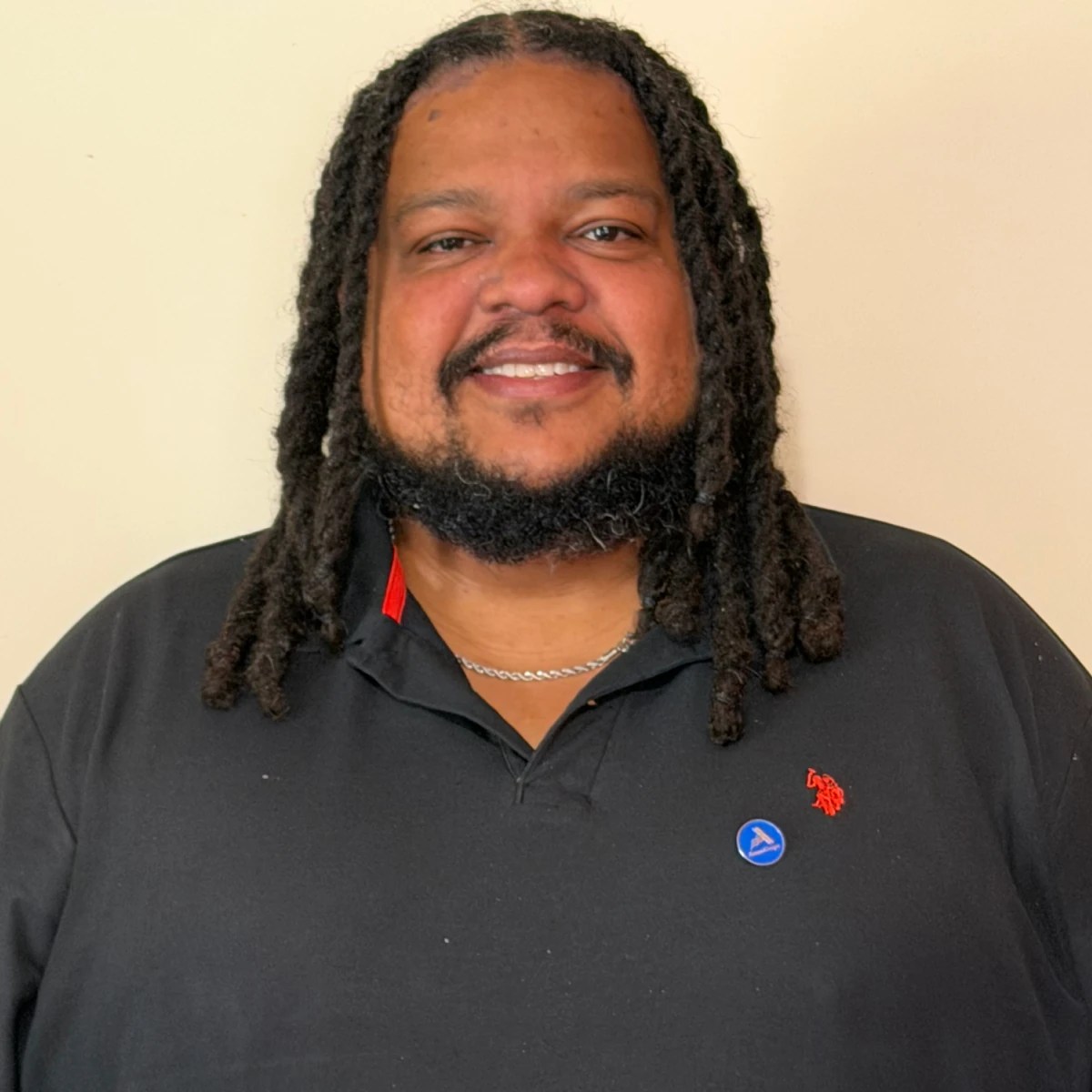 Michael De Los Santos