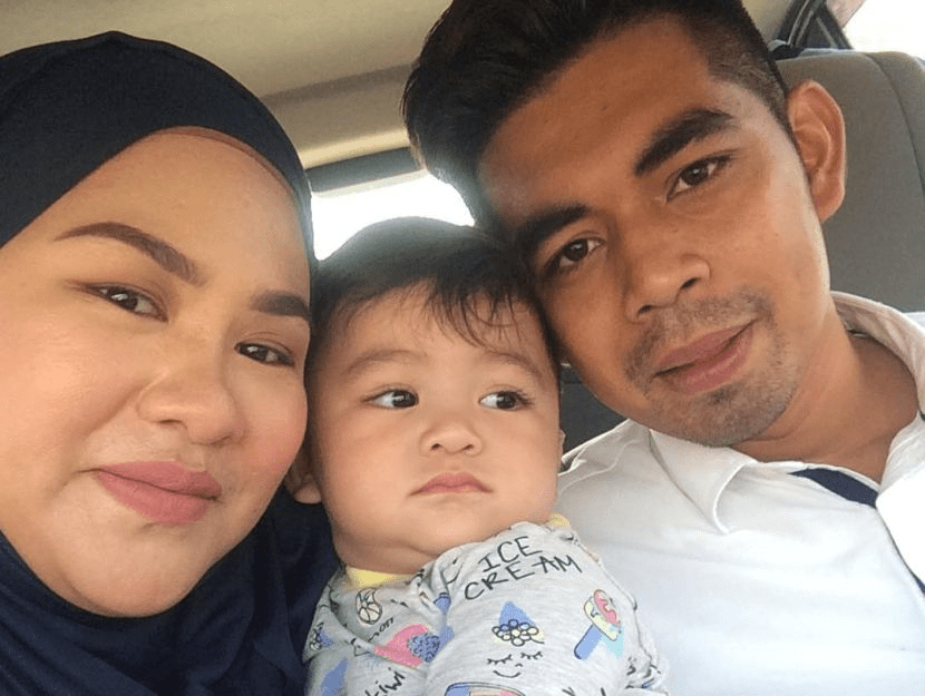Pujaan hati kanda live episode 10 watch online full episod 10 astro ria drama series pujaan hati kanda cerekaramamelayu video,untuk tonton . Pujaan Hati Kanda Pujaan Hati Kanda Raya 2019 The Movie Database Tmdb