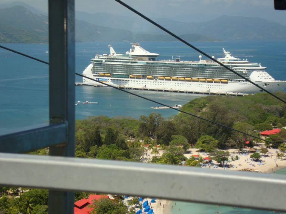 Staff And Crew Make Freedom Of The Seas A Special