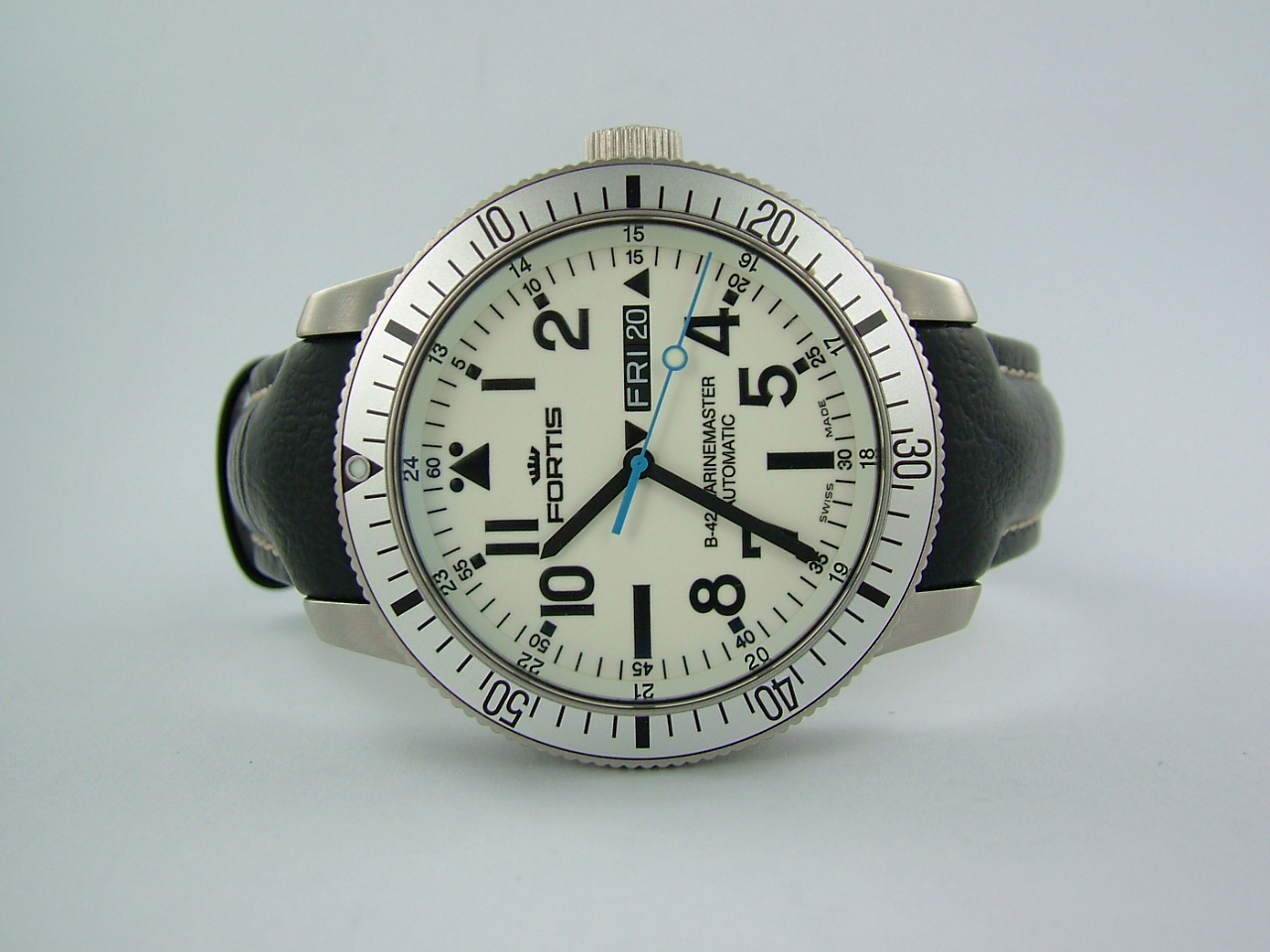 FORTIS B-42 Marinemaster – Clockwise