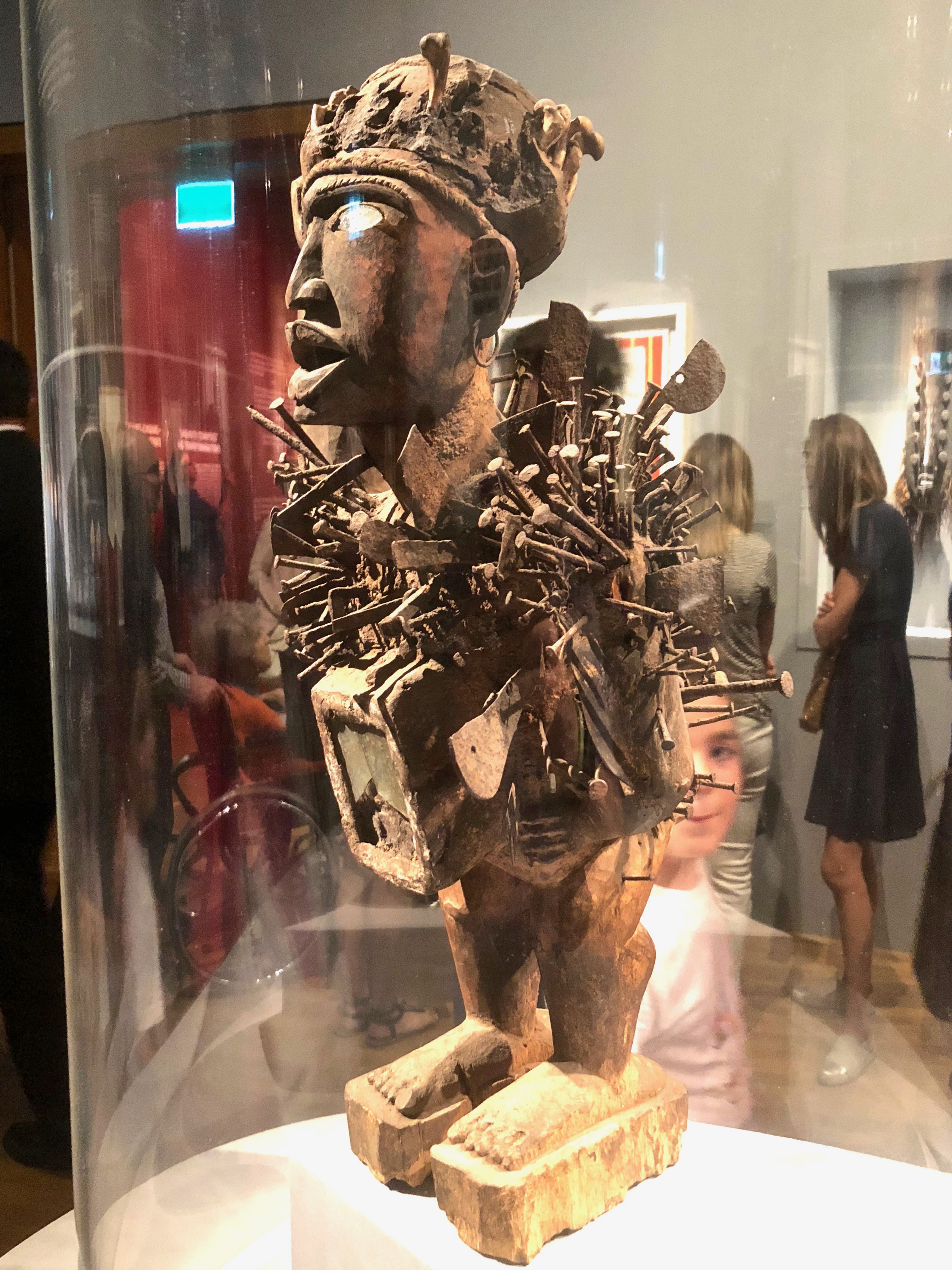 Figurine nkondi (Artiste kongo, Angola, c.1860)