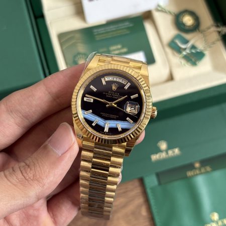 Rolex Day Date 40 Replica 228238 Yellow Gold Black Dial 3255