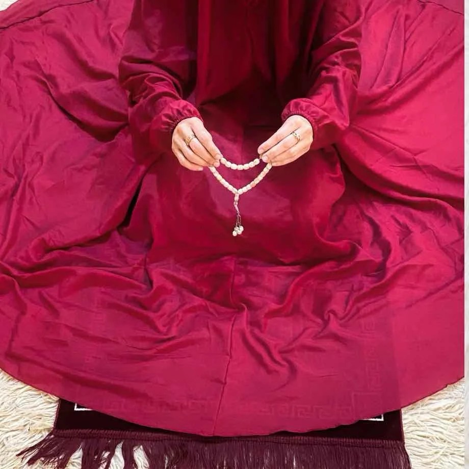 namaz chadar with sleeves