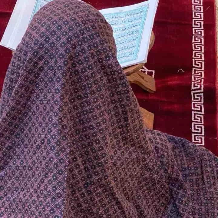 Namaz Chadar without Sleeves Kids Namaz Makhna
