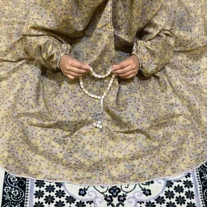 Kids Namaz chadar with sleeves