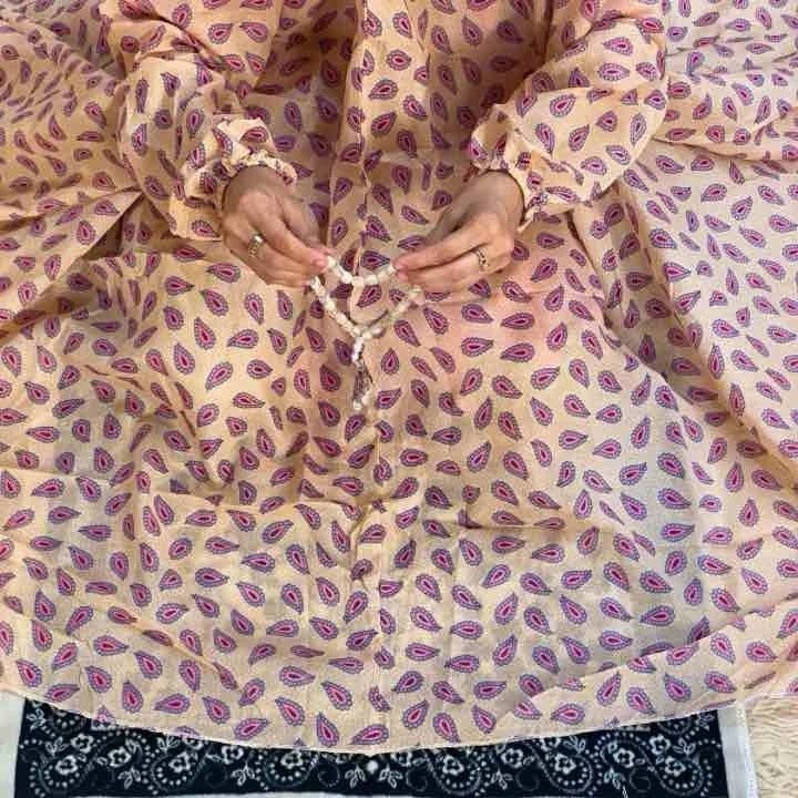 namaz chadar with sleeves
