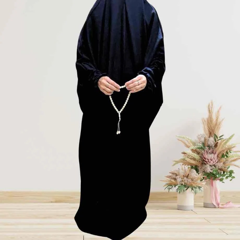 Namaz Chadar with Sleeves Full Length Namaz Chadar Clothifydotpk