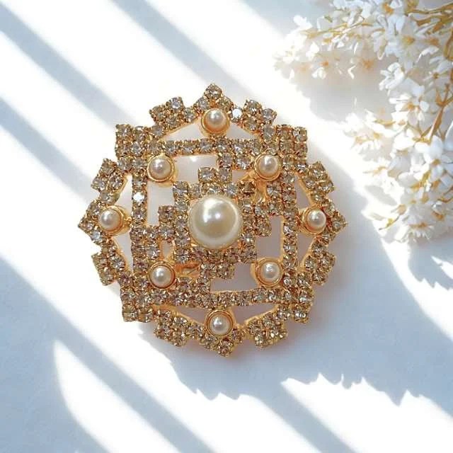 Rhineluxe Brooch Brooches Clothifydotpk