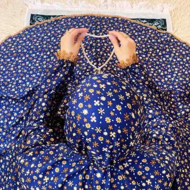 Premium Lace Namaz Chadar Clothifydotpk