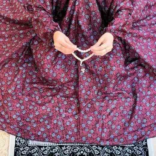 Printed Namaz Chadar with sleeves CLOTHIFYDOTPK