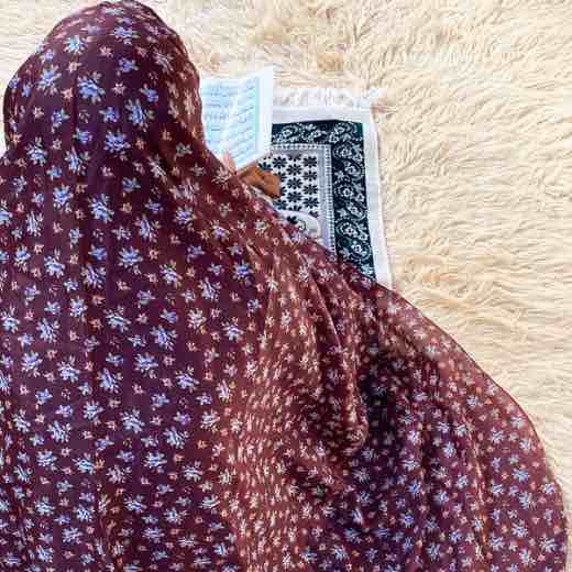 Namaz chadar without sleeves Namaz Makhna Clothifydotpk