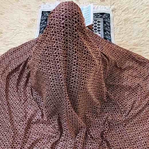 Namaz chadar without sleeves Namaz Makhna Clothifydotpk