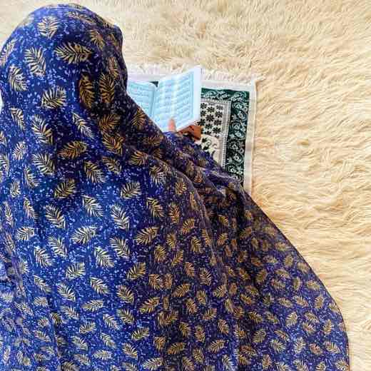 Namaz chadar without sleeves Namaz Makhna Clothifydotpk