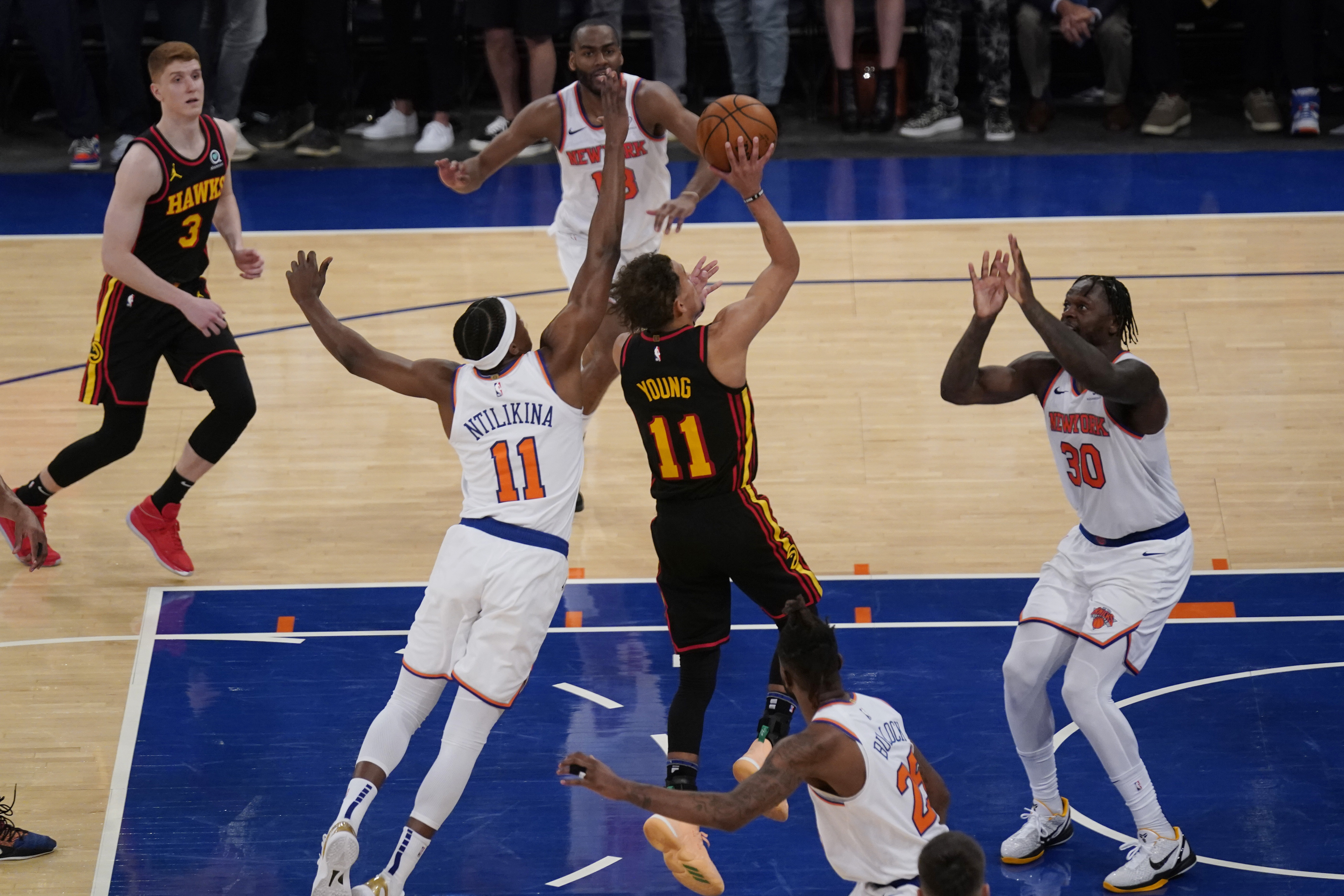 Trae young put the finishing touches on his impressive first playoff series with 36 points. Atlanta Hawks Vs New York Knicks 5 26 2021 Time Tv Channel Live Stream Nba Playoffs Game 2 Syracuse Com