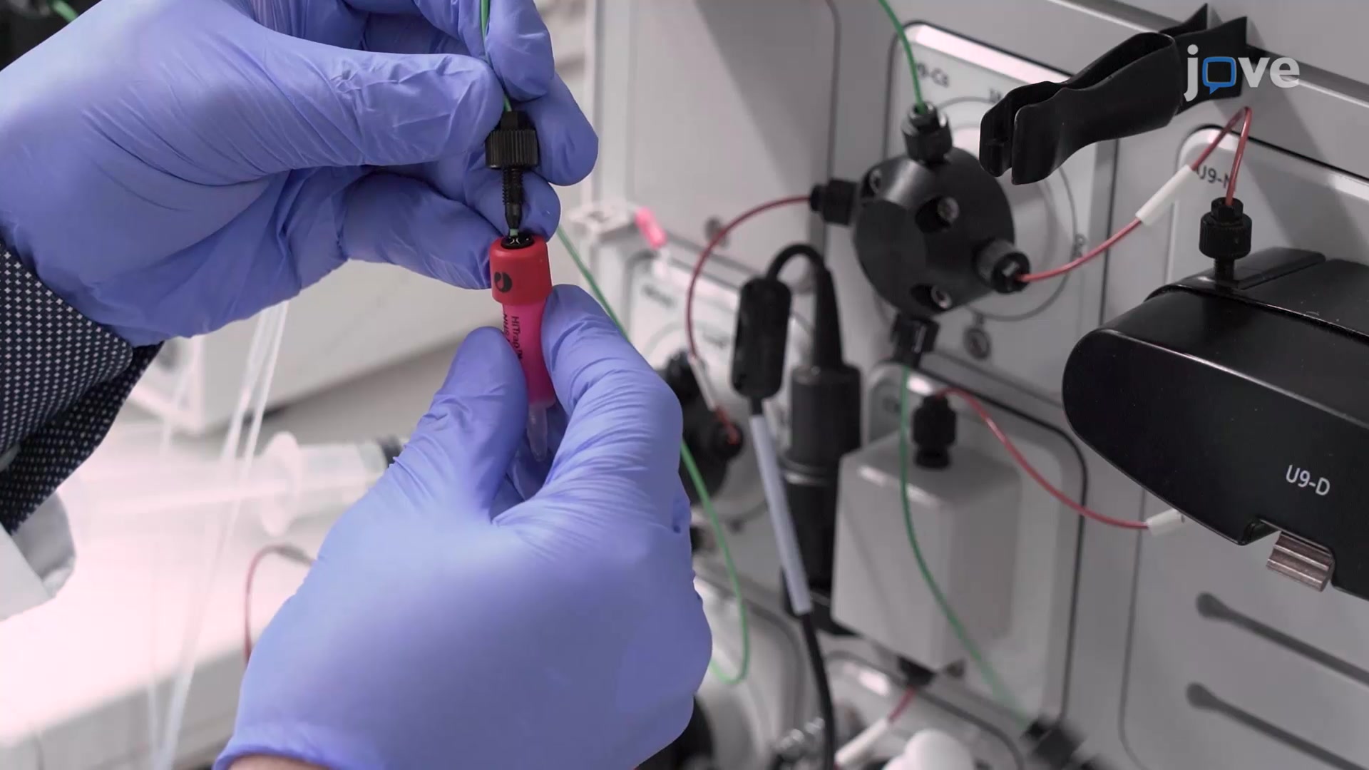 ビデオ: DFEベースのアフィニティークロマトグラフィー:高イオン強度ベースの溶出条件を使用して粗サンプルから2F5モノクローナル抗体を精製する技術  - 概念