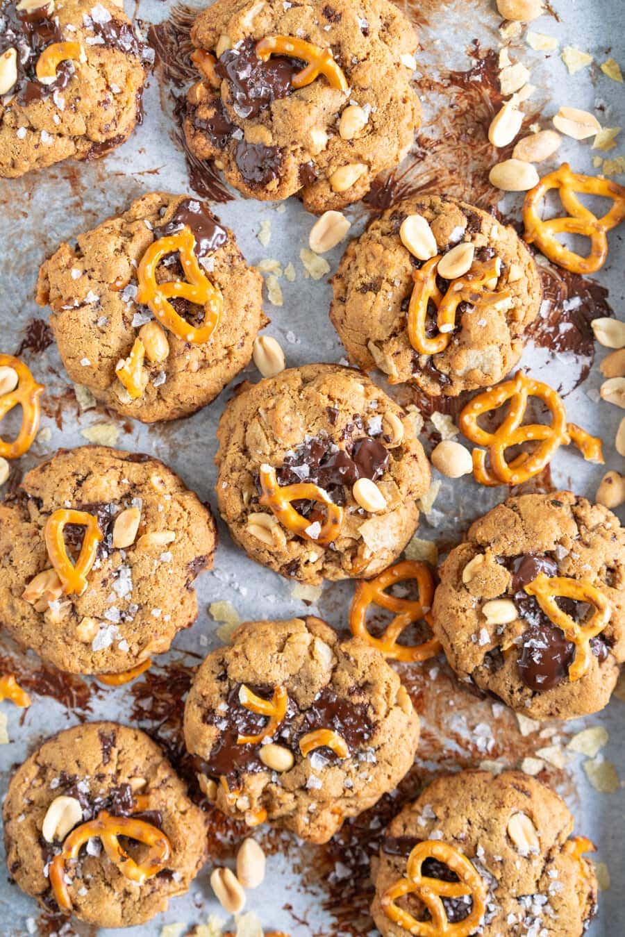 3 cups flour (360 grams) · 2 teaspoons baking powder · 3/4 teaspoon baking soda · 1/4 teaspoon salt · 1/8 teaspoon ground cinnamon · 1 cup creamy . Peanut Pretzel And Potato Chip Chocolate Chip Cookies Refined Sugar Free Gluten Free Dairy Free Cloudy Kitchen