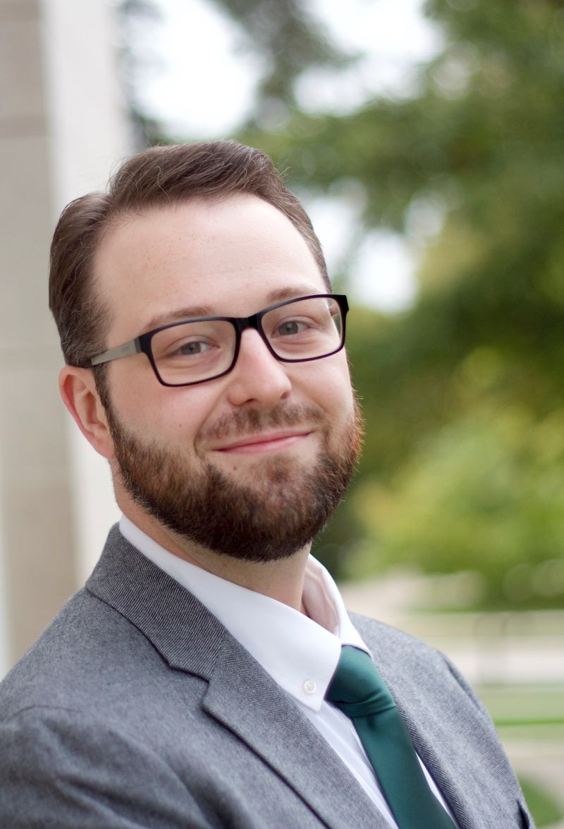 C Luke Watson - Download Gorgeous Gradient Image | Ultra HD