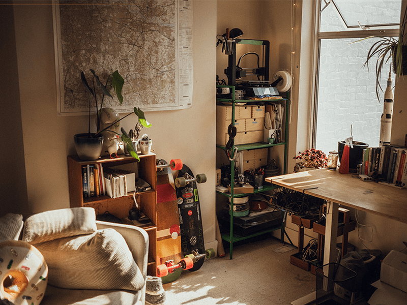 Why Should You Hire a Professional to Declutter Your Home?