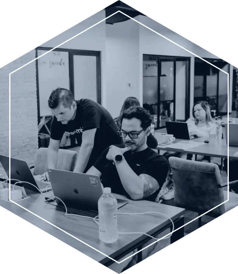 In The Spotlight Devani Genardi Assemble Studio Web Development - Premium Abstract Design Gallery - High Resolution