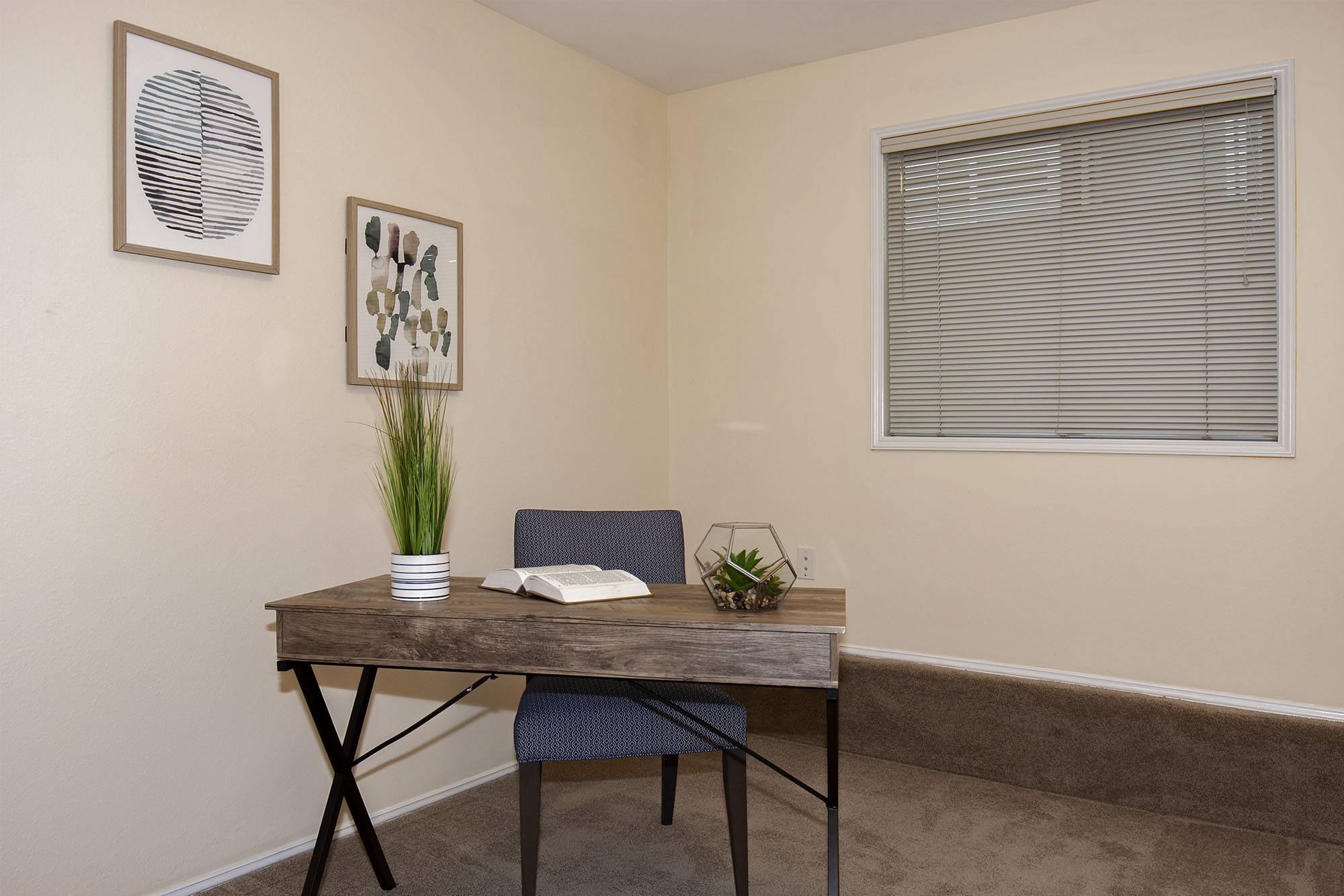 Property photo 31